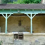 Semesterbostad House At Moulin Neuf -